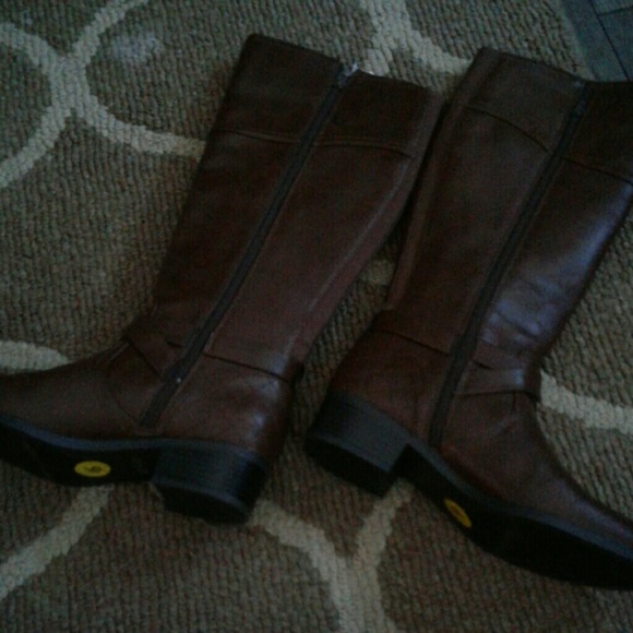 New Boot's - Picture 3 of 4